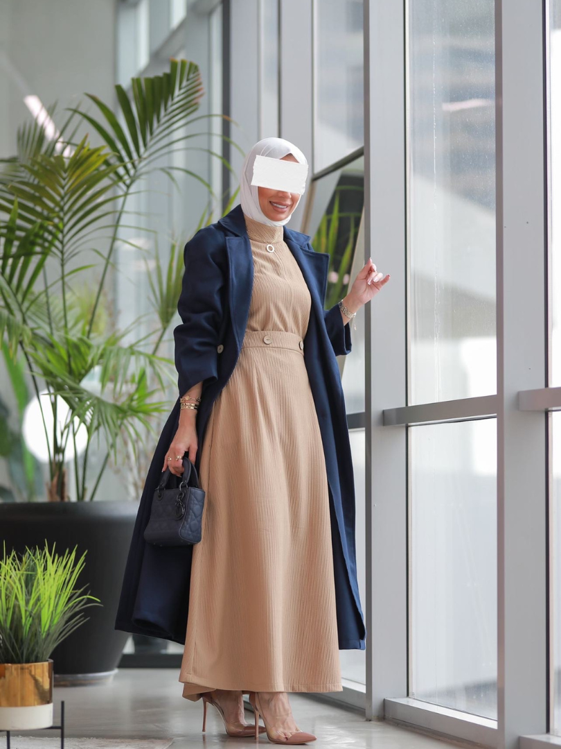 Belted Long Coat Winter Travel Set