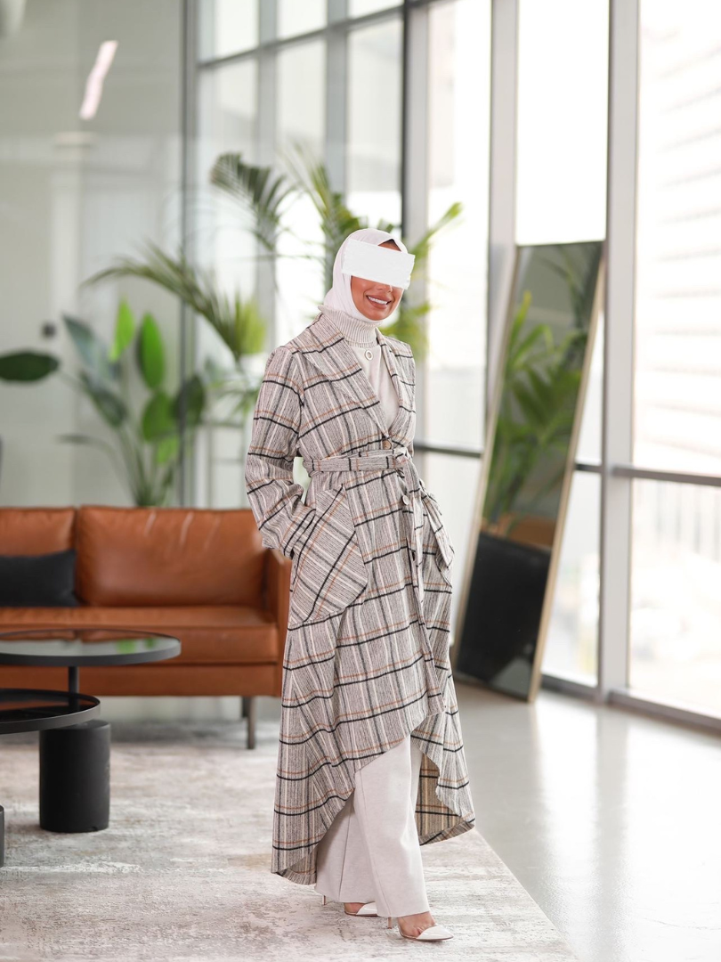 Check-Patterned Coat Set