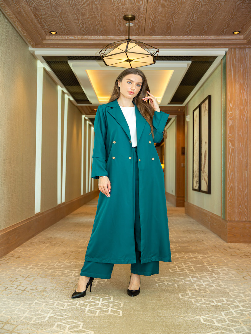 Long Overcoat Travel Wear Set