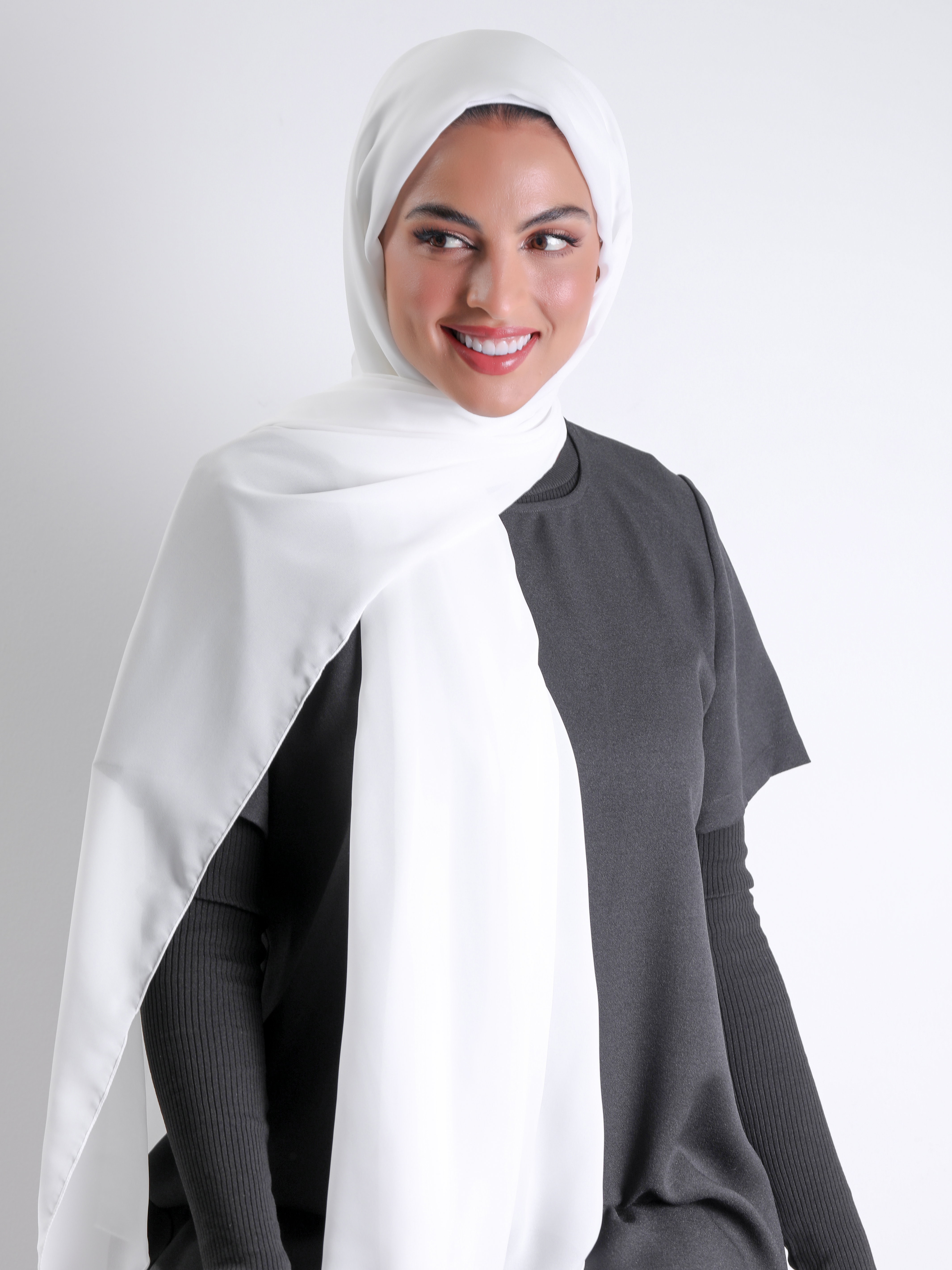 Travel Headscarf - White